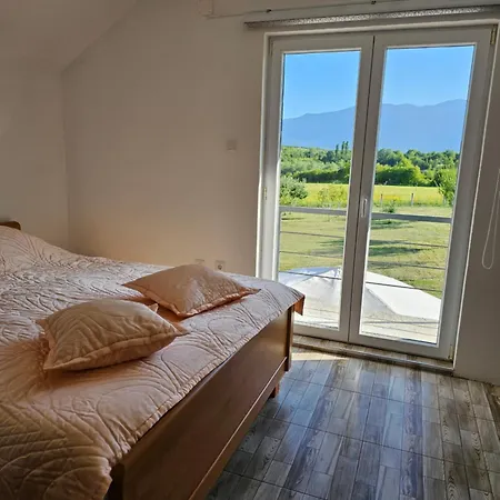 Melek * Bihać